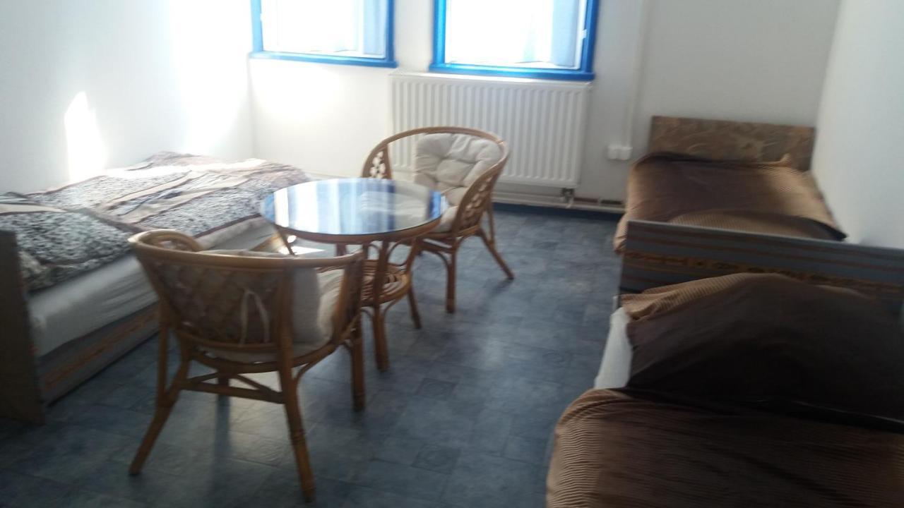 Oazis Park Motel Rackeve Luaran gambar