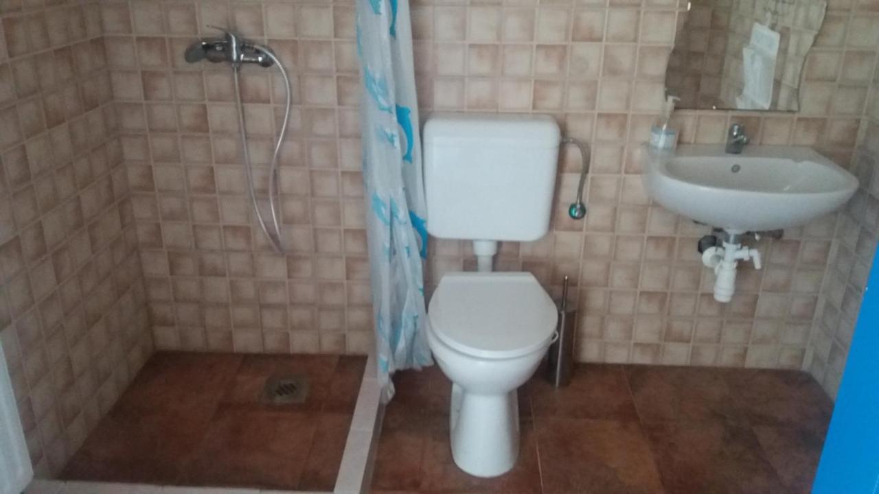 Oazis Park Motel Rackeve Luaran gambar
